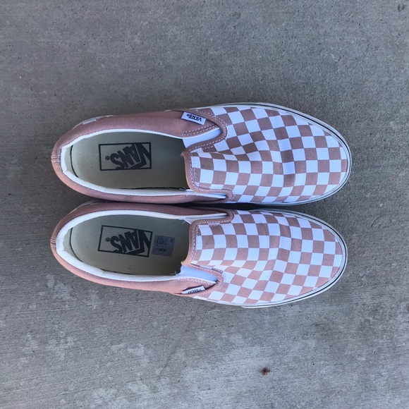 mauve checkered vans